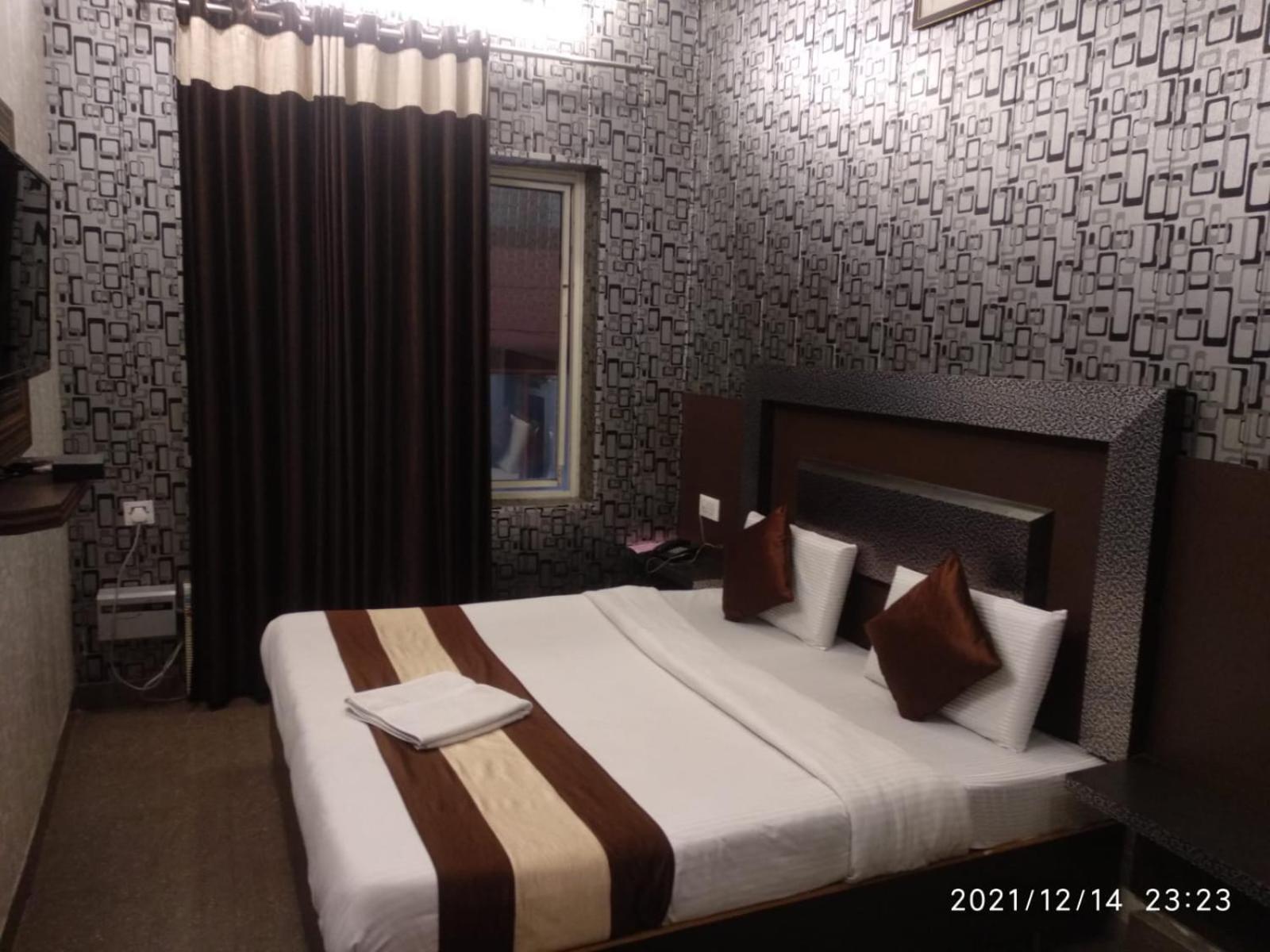Hotel Pardesi Haridwār Exterior foto