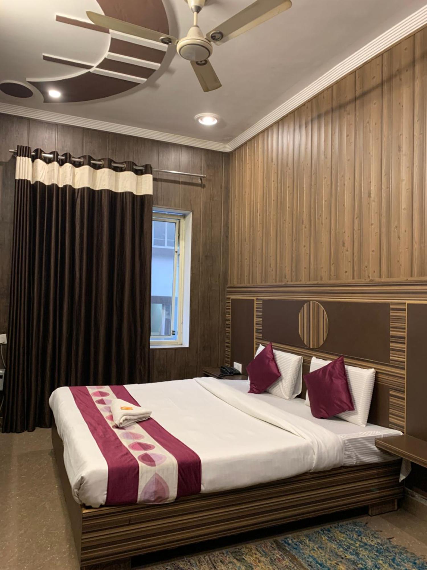 Hotel Pardesi Haridwār Exterior foto