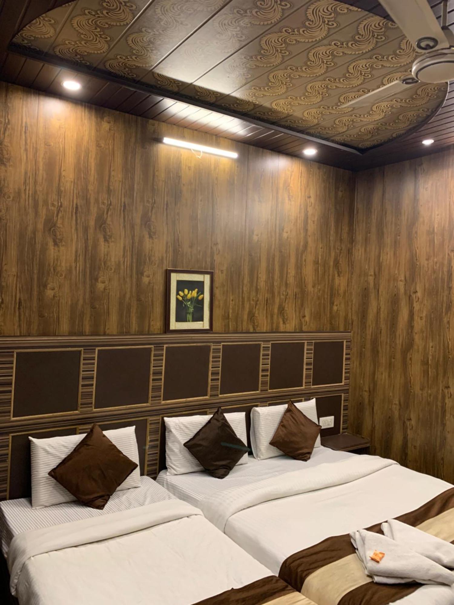 Hotel Pardesi Haridwār Exterior foto